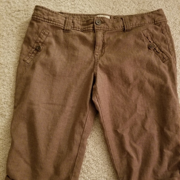Aeropostale Size 13/14 Tan striped capris - Picture 1 of 5